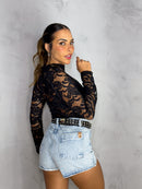 Short jeans in love