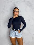 Short jeans in love